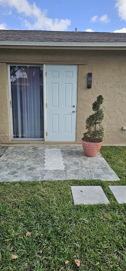 8310 NW 47th St, Lauderhill, FL 33351