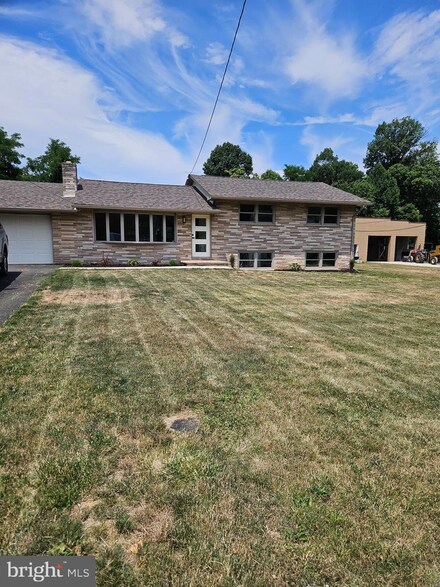 1285 York Haven Rd, York Haven, PA 17370