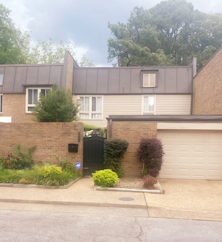2954 Southern Ave, Memphis, TN 38111