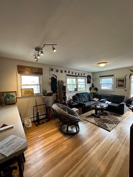 8 Newton St, Brighton, MA 02135
