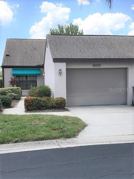 5866 Clubside Dr, Sarasota, FL 34243