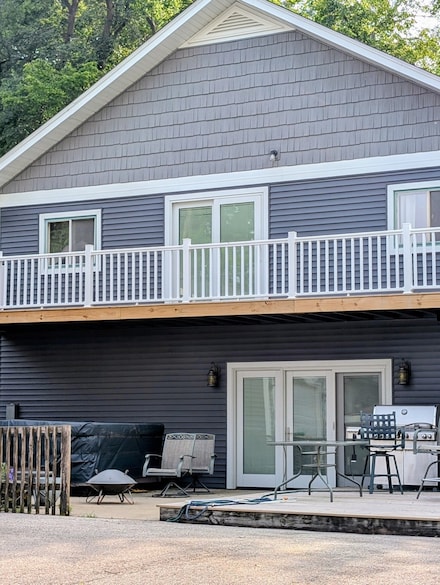 26633 W Astor St, Antioch, IL 60002