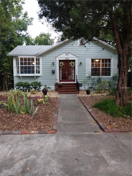 762 26th Ave N, Saint Petersburg, FL 33704