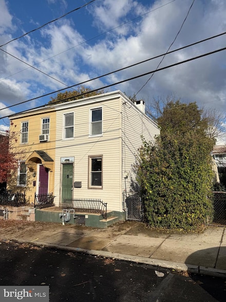 305 N Marshall St, Lancaster, PA 17602