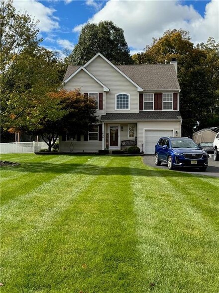 1436 Beverly Dr, Quakertown, PA 18951