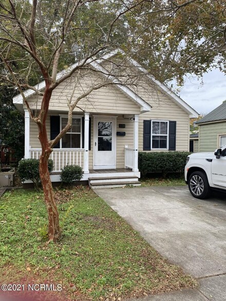 408 S 7th St, Wilmington, NC 28401