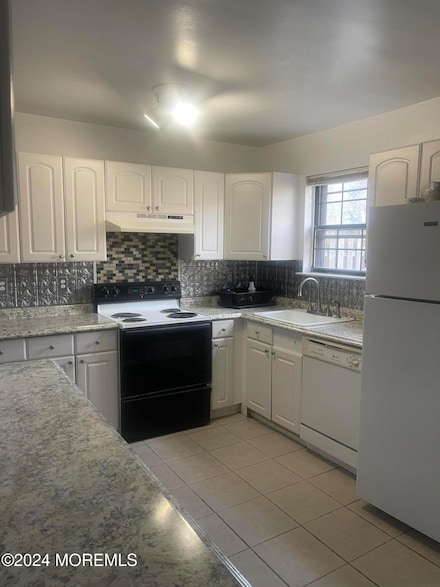 198 Greenwood Loop Rd, Brick, NJ 08724