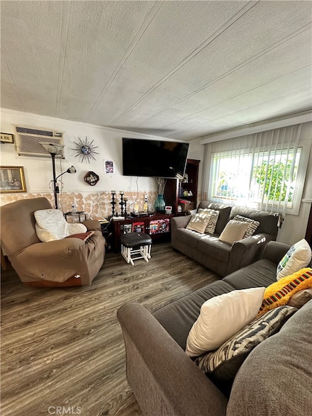 8723 Artesia Blvd Unit 10, Bellflower, CA 90706