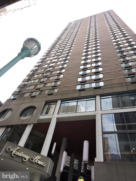 1420 Locust St Unit 26D, Philadelphia, PA 19102