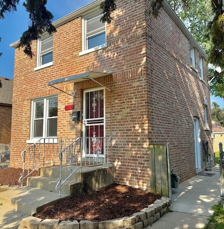 2003 S 24th Ave, Broadview, IL 60155