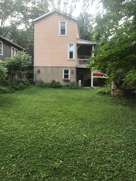 4935 Bouton St, Cincinnati, OH 45208