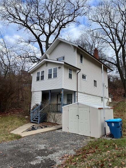 408 Pierson Run Rd, Pittsburgh, PA 15239