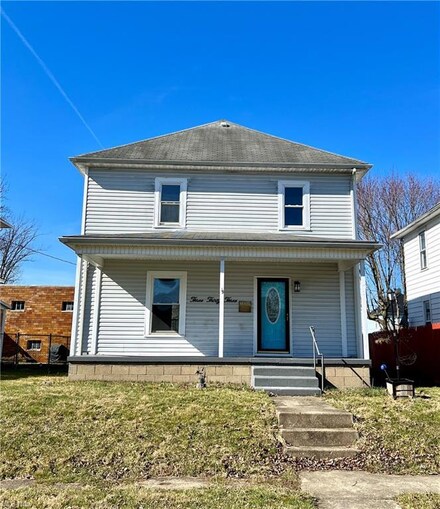 333 Mcclain Ave, Coshocton, OH 43812
