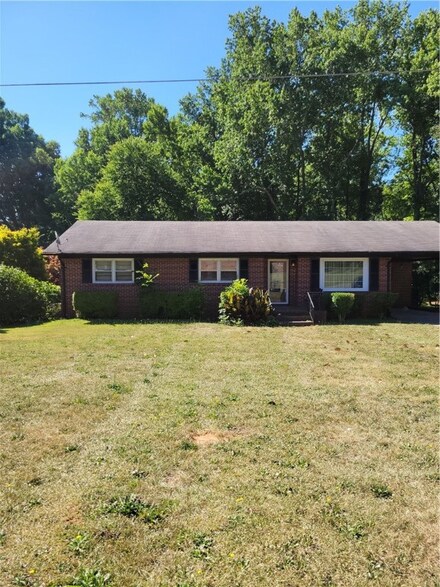 1008 Fairfield Dr, Anderson, SC 29621