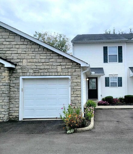 6713 Hamler Dr Unit 36B, Canal Winchester, OH 43110