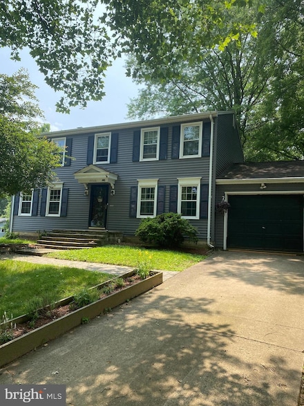 15306 Whispering Glen Ct, Centreville, VA 20120