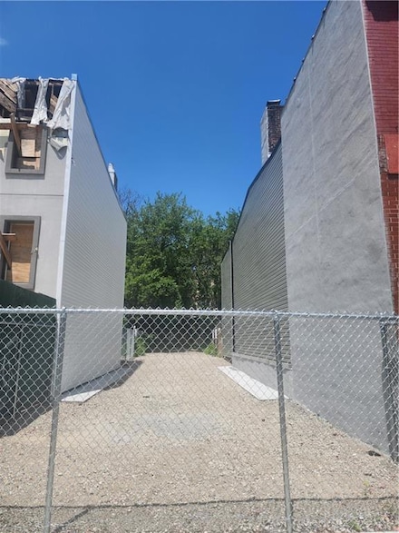 2411 Dean St, Brooklyn, NY 11233