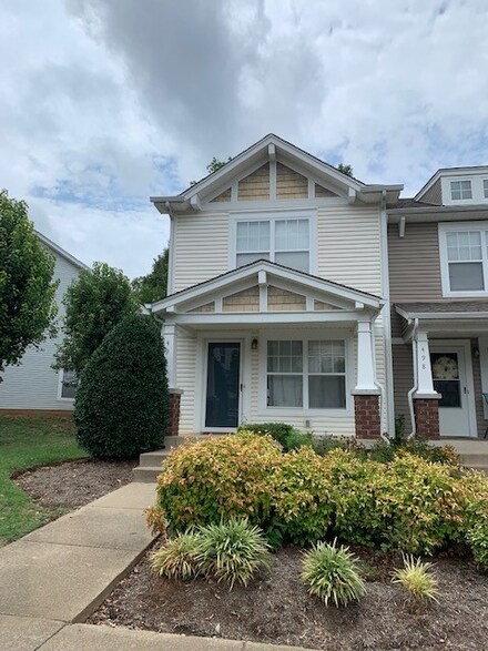 496 Flintlock Ct Unit 47, Nashville, TN 37217