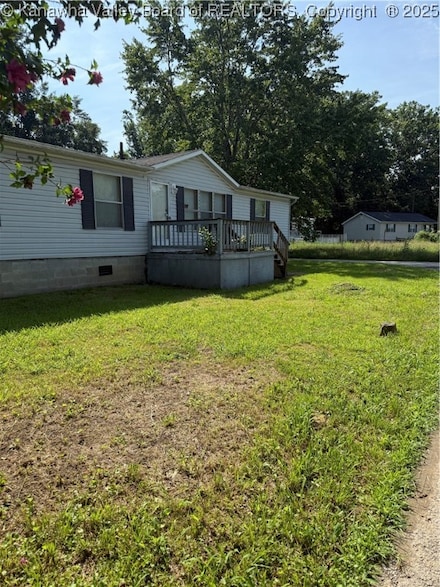 108 Preston Ln, Alum Creek, WV 25003