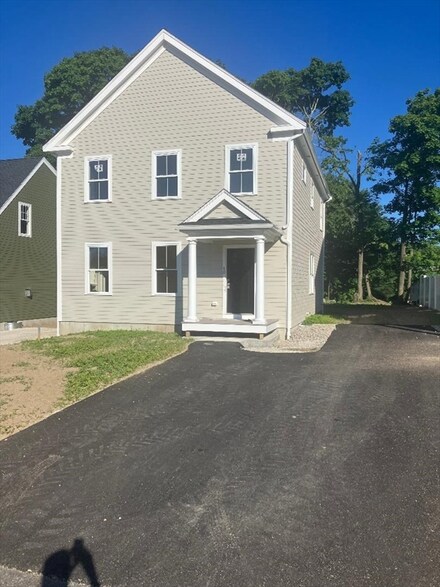 261 Pleasant St Unit 12, Weymouth, MA 02190