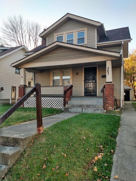 247 Columbian Ave, Columbus, OH 43223