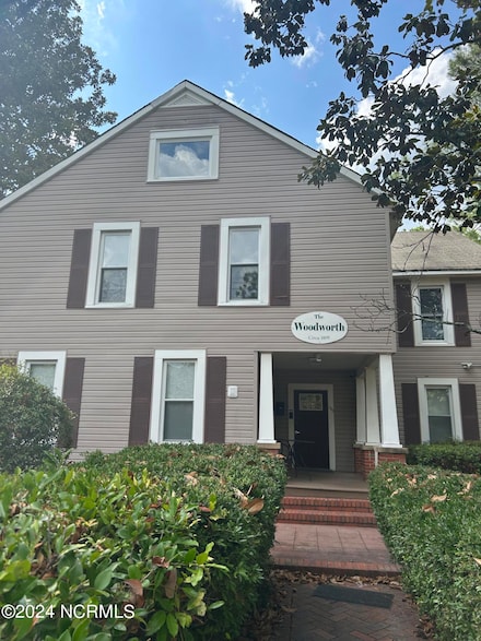 180 N Bennett St Unit 5, Southern Pines, NC 28387