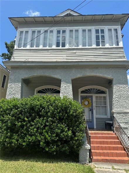 2108 Milan St, New Orleans, LA 70115