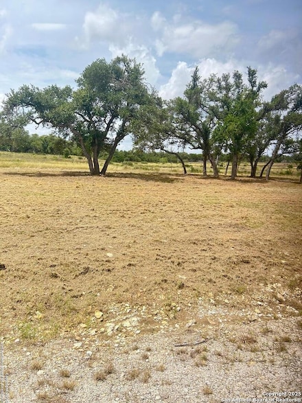 658 Windmill Ridge, Blanco, TX 78606