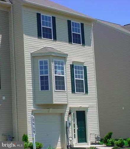 260 Country Ridge Dr, Red Lion, PA 17356