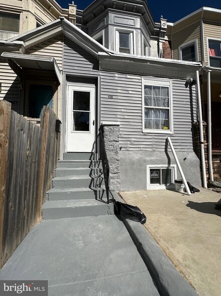 3859 N Marshall St, Philadelphia, PA 19140
