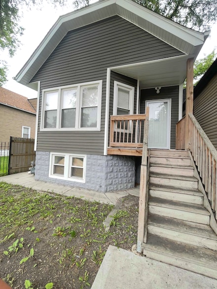 7120 S Honore St, Chicago, IL 60636