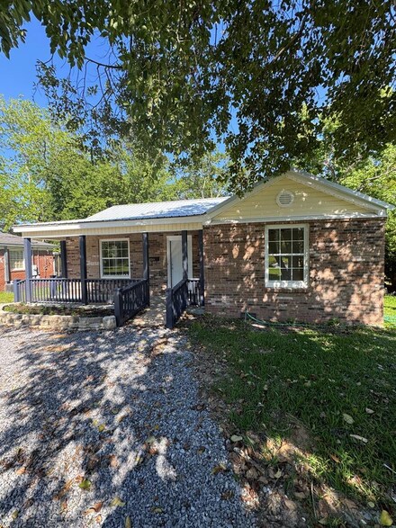 1773 S Saint Andrews St, Dothan, AL 36301