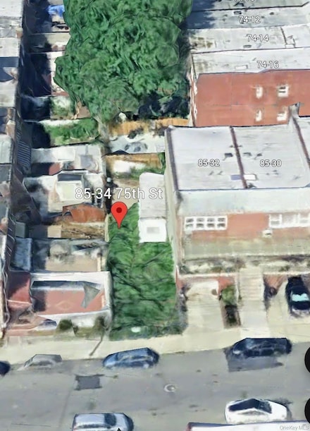 85-34 75th St, Woodhaven, NY 11421