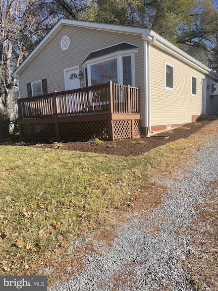 868 Jefferson Ave, Charles Town, WV 25414