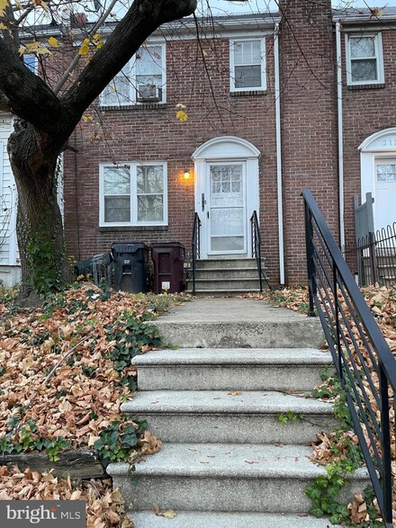 2119 N Locust St, Wilmington, DE 19802