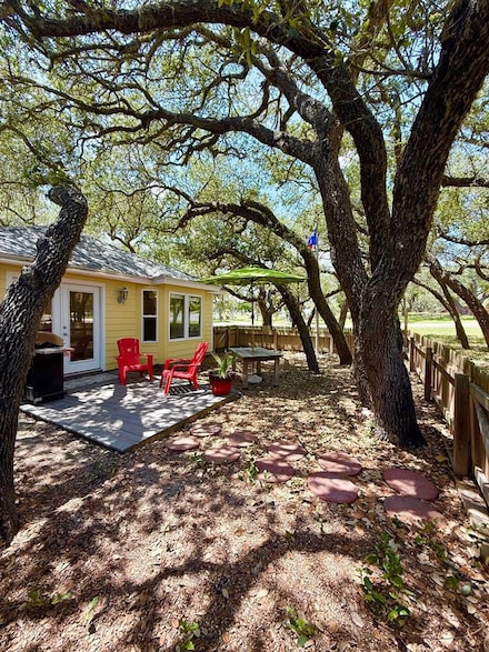 402 W Myrtle St, Fulton, TX 78358