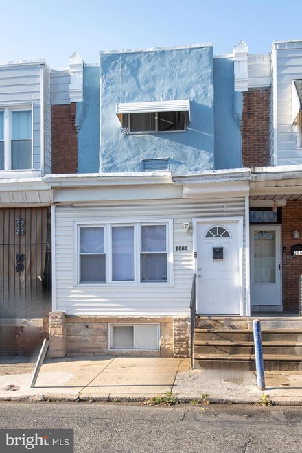 2086 Pickwick St, Philadelphia, PA 19134