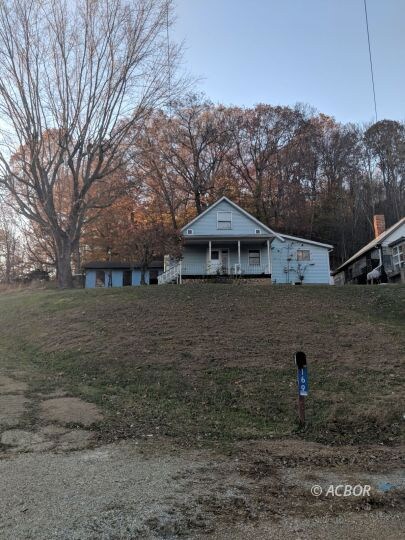 169 Ashton Ave, Nelsonville, OH 45764