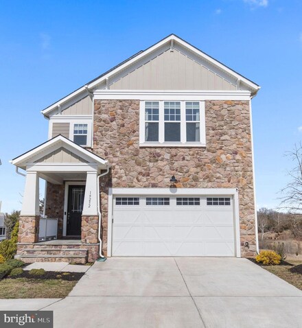 19252 Broken Rock St, Leesburg, VA 20175