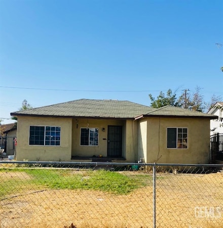 2109 Oregon St, Bakersfield, CA 93305