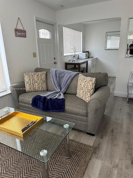 116 SE 9th Ct Unit 1, Hallandale Beach, FL 33009