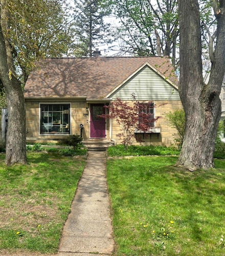 602 Parker Ave, Kalamazoo, MI 49008