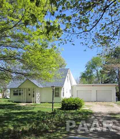 410 Oak St, Delavan, IL 61734
