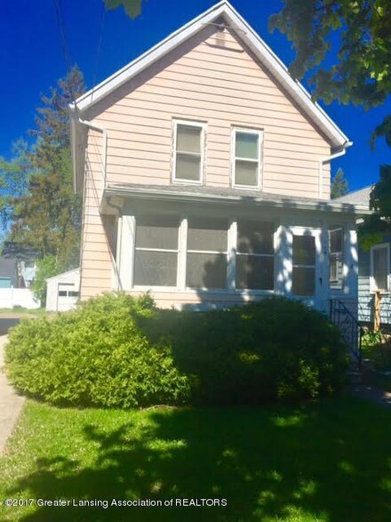 119 N Foster Ave, Lansing, MI 48912