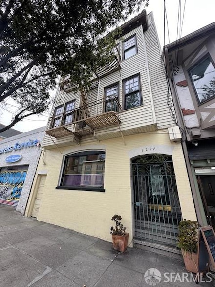 1257 9th Ave, San Francisco, CA 94122
