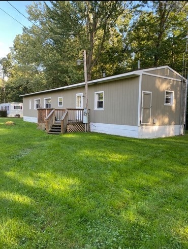 2029 Portsmouth Dr, Jamestown, PA 16134