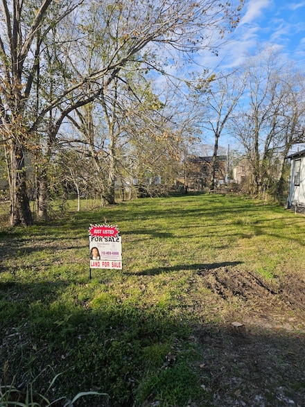 821 E 39th St, Houston, TX 77022