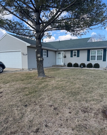 3206 Sharon Dr, Champaign, IL 61822