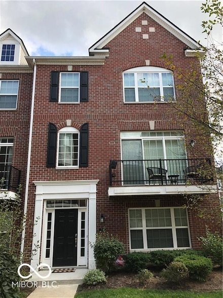 74 Monon Ln, Carmel, IN 46032