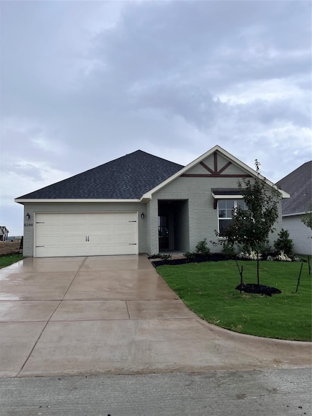 8244 Tomcat Trail, Godley, TX 76044